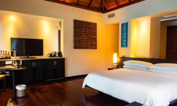 Вілла з басейном King Garden Oasis