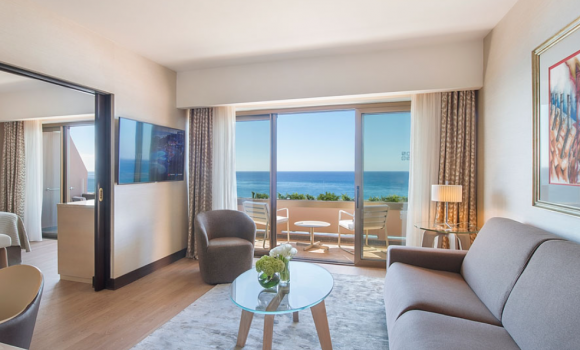 Люкс у пентхаусі