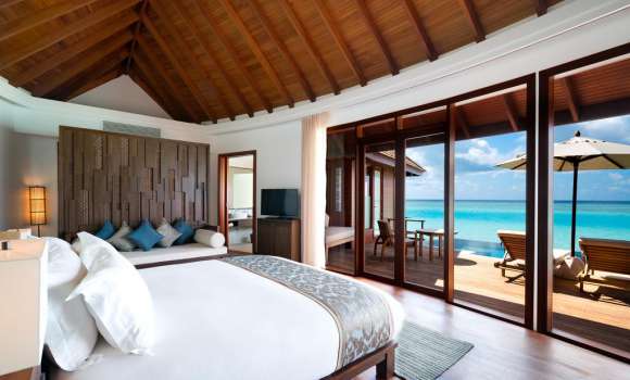 Sunrise Over Water Suitе