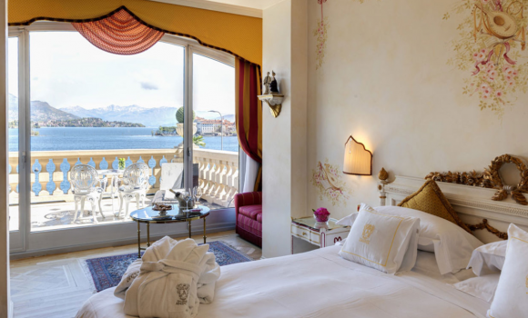 Напівлюкс з видом на озеро