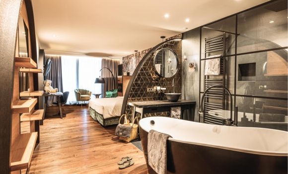 Люкс Arte de Luxe з джакузі