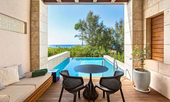 Infinity Room Garden View King