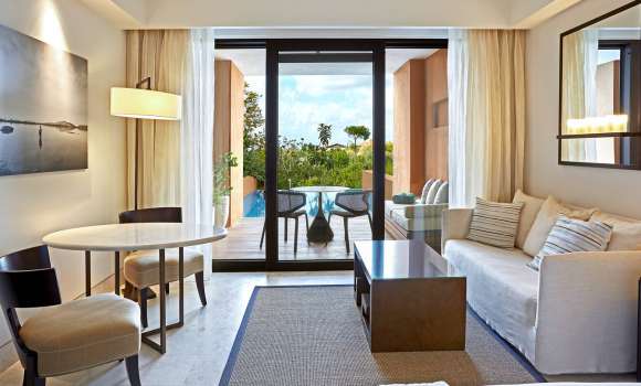 Infinity Room Garden View Twin