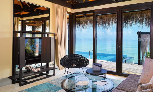 Sunrise Water Pool Villa