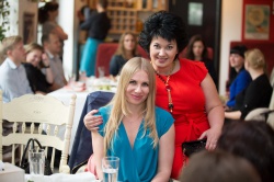 Яна Розкішний День подорожей до 22