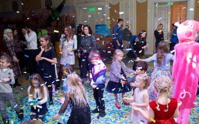 Новорічна історія для дітей від чого