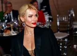 25 лет вместе: годовщина Yana Luxury Travel