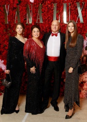 25 лет вместе: годовщина Yana Luxury Travel