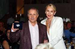 25 лет вместе: годовщина Yana Luxury Travel