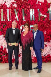 25 лет вместе: годовщина Yana Luxury Travel