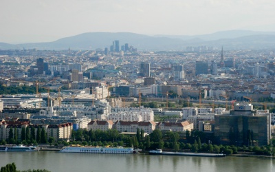 Відень з висоти авіапереліту