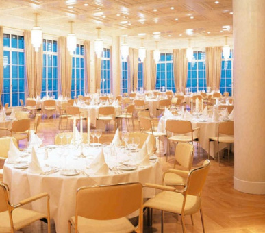 Фото Steigenberger Grandhotel Petersberg 14