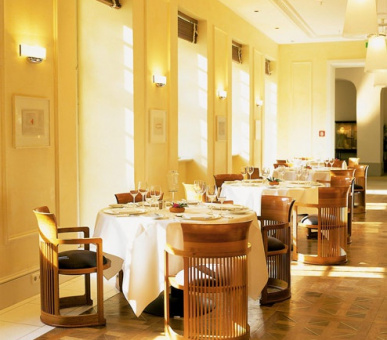 Фото Hotel Taschenbergpalais Kempinski 14