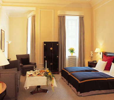 Фото Hotel Taschenbergpalais Kempinski 15