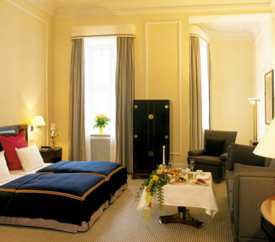 Фото Hotel Taschenbergpalais Kempinski 17