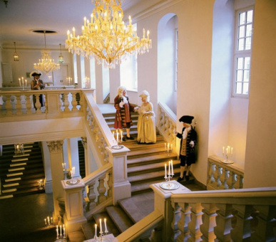 Фото Hotel Taschenbergpalais Kempinski 2