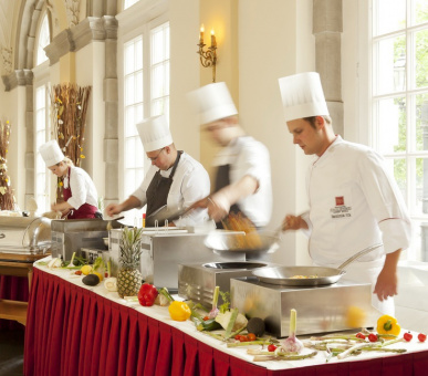 Фото Grandhotel Schloss Bensberg (Германия, Замки) 23