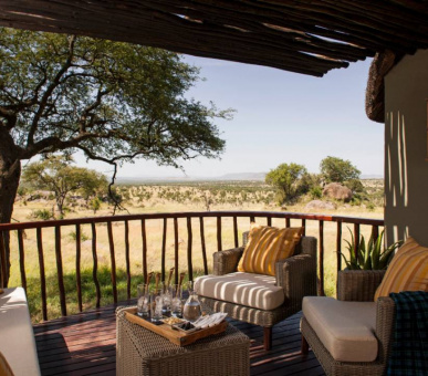Фото Four Seasons Safari Lodge (Танзания, Национальный парк Серенгети) 7