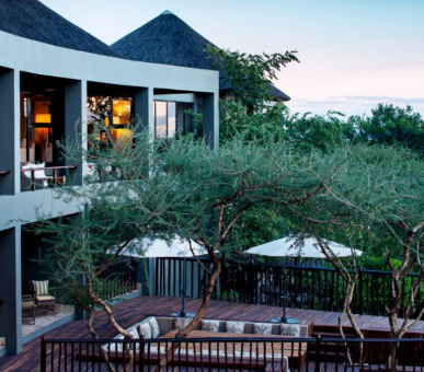 Фото Four Seasons Safari Lodge (Танзания, Национальный парк Серенгети) 1