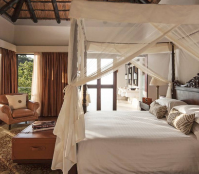 Фото Four Seasons Safari Lodge (Танзания, Национальный парк Серенгети) 8
