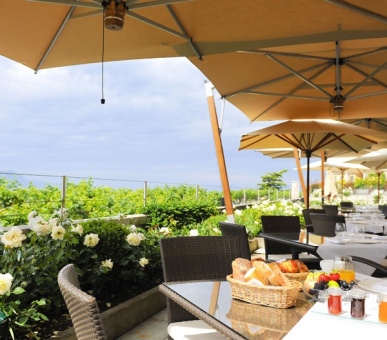 Фото Hotel des Trois Couronnes (Швейцария, Веве) 4