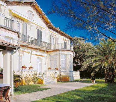 Картинка Byron (Италия, Форте дей Марми) 12 Фото Byron (Италия, Форте дей Марми) 12