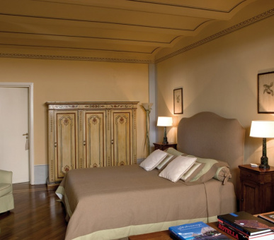 Картинка Byron (Италия, Форте дей Марми) 22 Фото Byron (Италия, Форте дей Марми) 22