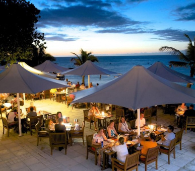 Фото Castaway Island Resort 15