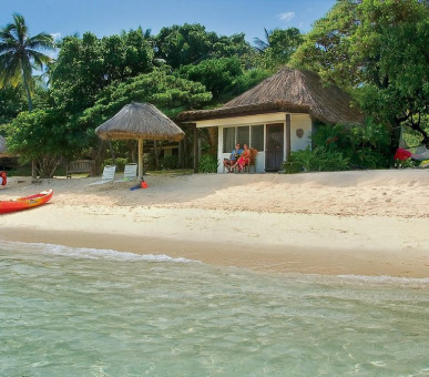 Фото Castaway Island Resort 25