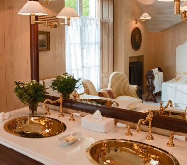 Фото Les Pres d\'Eugenie 17