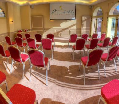 Фото Le Mas Candille (Франция, Мужан) 16