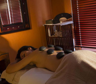 Картинка Evian Royal (Франция, Эвиан) 6 Фото Evian Royal (Франция, Эвиан) 6