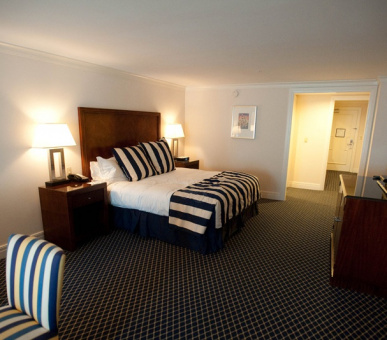 Фото Ritz-Carlton South Beach (США, Майaми  (штат Флорида)) 17