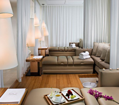 Фото One Bal Harbour Resort  4