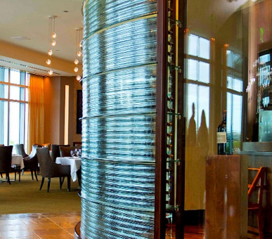 Фото One Bal Harbour Resort  32