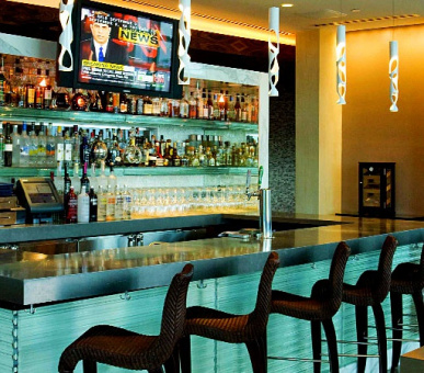 Фото One Bal Harbour Resort  31