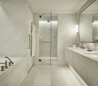 Фото Four Seasons Hotel at he Surf Club 6