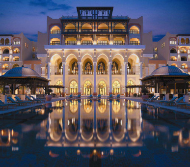 Фото Shangri-La Hotel, Qaryat Al Beri (ОАЭ, Абу-Даби) 1