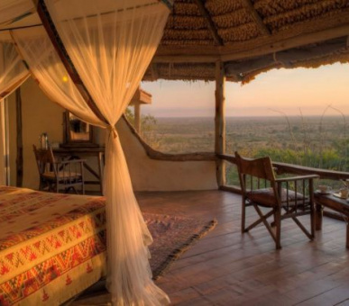 Картинка Elsa's Kopje (Кения, Национальный парк Меру) 11 Фото Elsa's Kopje (Кения, Национальный парк Меру) 11