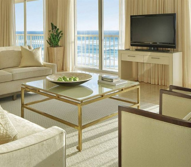 Фото Four Seasons Resort Palm Beach 4