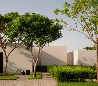 Фото Al Zorah Beach Resort 9