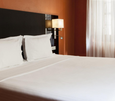 Фото AC Palacio de Santa Paula (Испания, Гранада) 25