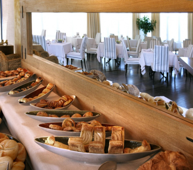 Фото La Bobadilla (Испания, Гранада) 30