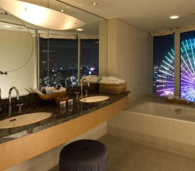 Картинка The Yokohama Bay Hotel Tokyu (Япония, Иокогама) 3 Фото The Yokohama Bay Hotel Tokyu (Япония, Иокогама) 3