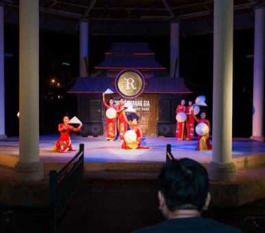 Картинка Royal Halong Hotel (Вьетнам, Залив Халонг) 27 Фото Royal Halong Hotel (Вьетнам, Залив Халонг) 27