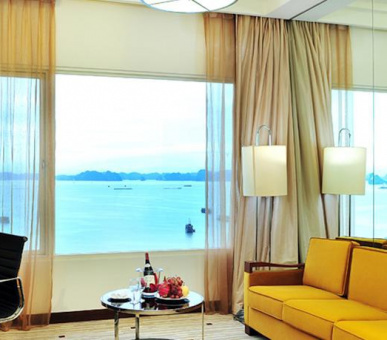 Картинка Royal Halong Hotel (Вьетнам, Залив Халонг) 13 Фото Royal Halong Hotel (Вьетнам, Залив Халонг) 13