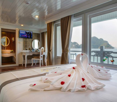 Фото Signature Halong Cruise (Вьетнам, Залив Халонг) 17