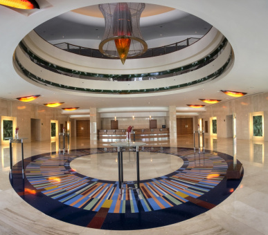 Фото Jumeirah Beach Hotel (Дубаи, Джумейра) 37