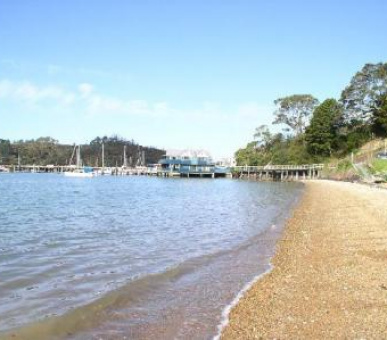 Фото The Boathouse Luxury Apartments (Новая Зеландия, Бей-оф-Айлендс) 9