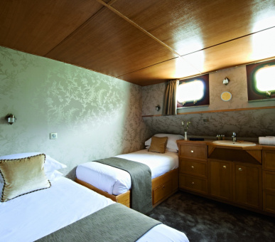 Картинка Belmonde Afloat in France | Бургундия, Франция (Круизы, Речные круизы) 27 Фото Belmonde Afloat in France | Бургундия, Франция (Круизы, Речные круизы) 27